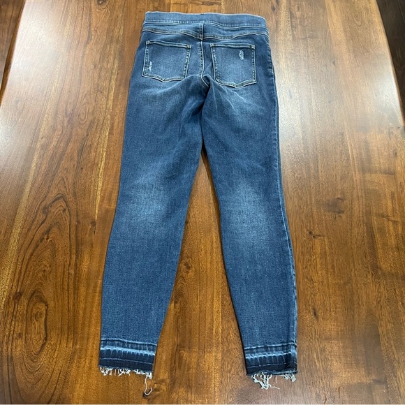 Spanx Distressed Skinny Jeans Medium Wash Size XS Petite - Picture 3 of 8